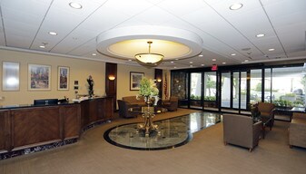 Ivanhoe Apartments