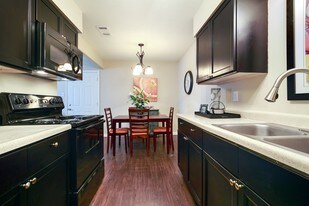 Waterford Apartamentos