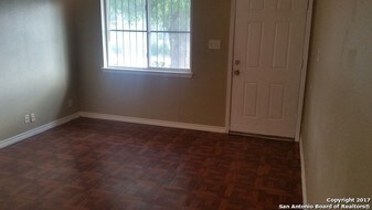 7130 Glen Terrace San Antonio TX Apartments