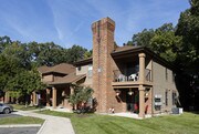 Fairlane Woods Apartments