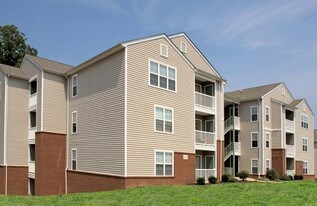 Poplar Forest I Apartments