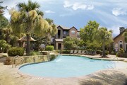 River Pointe Apartments