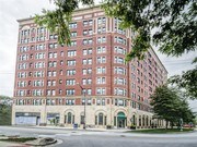 7100 South Shore Drive Apartments