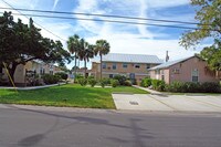 209 Flagler Blvd Apartments