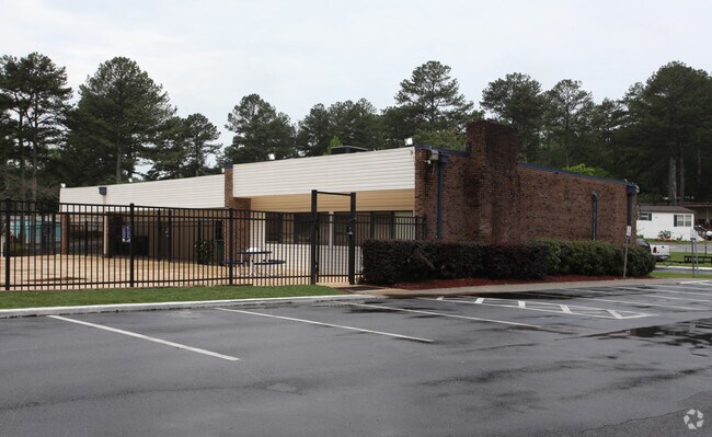 Valley Brook Rentals Stone Mountain, GA