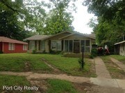 4 Bedroom Single-Family Home for Rent $800