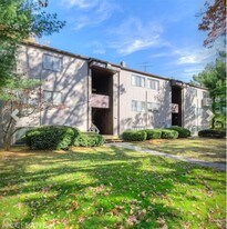 Woodlake Apartments