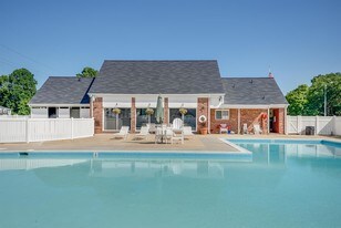 Weblin Place Apartments