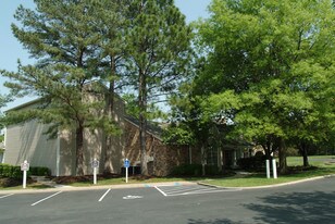 Champions Club Apartments