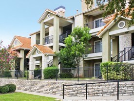 Madison at Scofield Farms Apartments