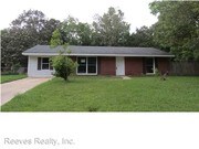 4 Bedroom Single-Family Home for Rent $795