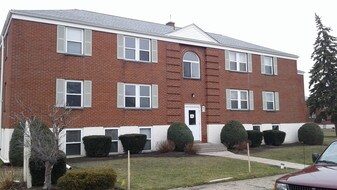 75 Linda Dr Cheektowaga NY Apartments