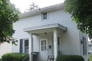 315 N Warren Ave Big Rapids MI Apartments