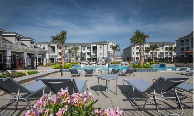Retreat by Watermark Apartments