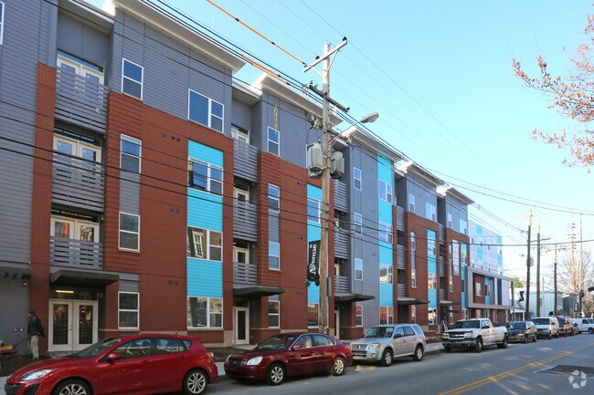 Amp Apartments
