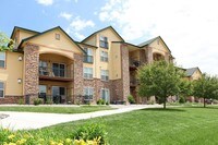 Fox Run Lofts Apartments