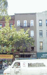 296-298 Market St Apartments