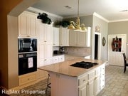 3 Bedroom Single-Family Home for Rent $2200