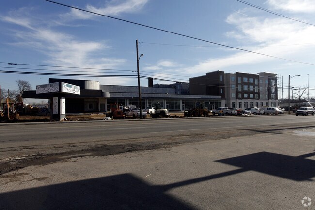 Melrose Apartments