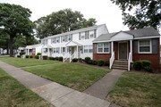 Cottage Grove Apartments