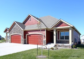 Centennial Pointe West Apartments