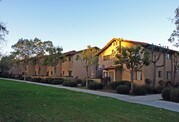 Hacienda Villas Apartments