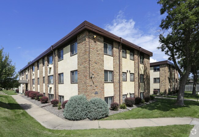 Moore Lake Apartments Fridley Mn Moore Lake Apartments Fridley Mn