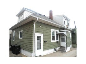 512 Reservoir Ave Cranston RI Apartments