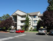 Valley River Court Apartments