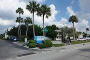Gulf Gate Apartments