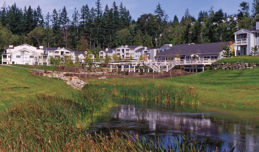 The Signature Apartments and Townhomes Rentals Silverdale, WA