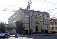 748 Lincoln Ave Apartments