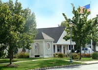 Greenview Court at Oakdale Apartments