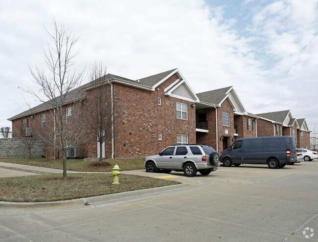 Heatherwood Apartments Rentals  Springfield, MO  Apartments.com
