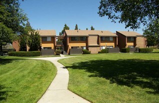 La Vista Apartments