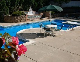 Timber Point Apartments