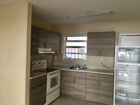 428 SW 6th St Miami FL Apartments