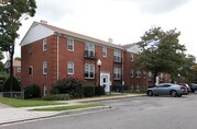 Aquahart Manor Apartments
