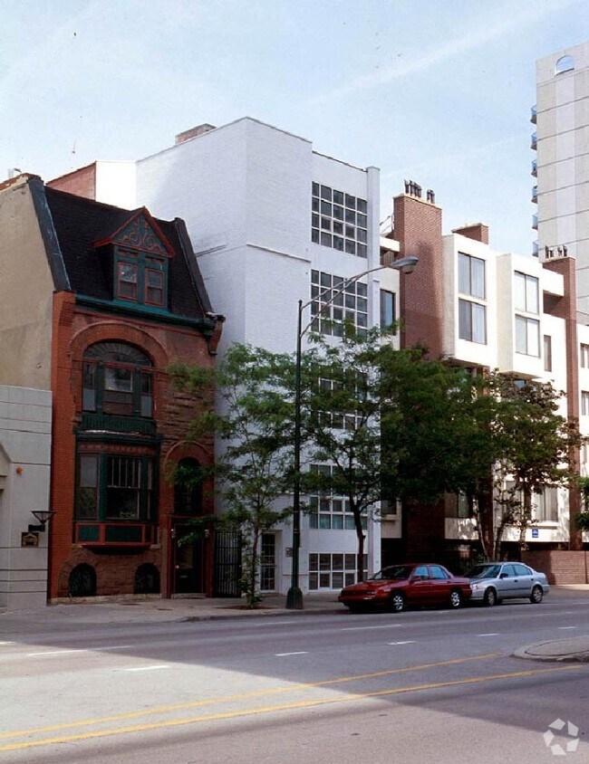 1216 N Lasalle St, Chicago, IL Rentals Chicago, IL