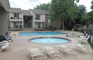 Meadowbrook Apartments