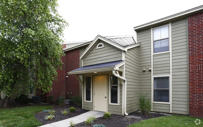 Timber Hollow Apartments