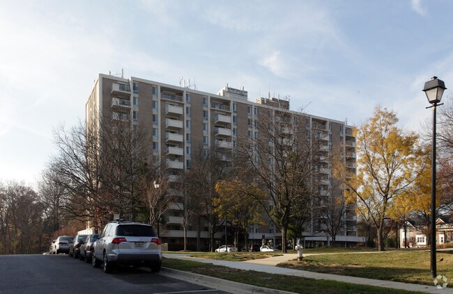 Waterford Tower Apartments