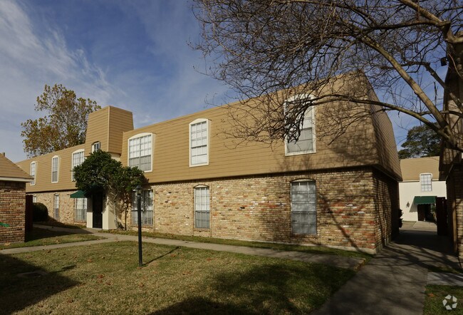 Bienville Towers Apartments