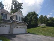 3 Bedroom Townhome for Rent $2200