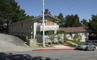 2039 Ascot Dr Apartments