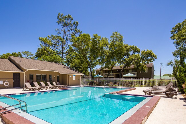 Arbors at Orange Park Apartments
