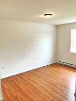 64 Elizabeth St Plattsburgh NY Apartments