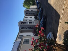 806C Court St Portsmouth VA Apartments