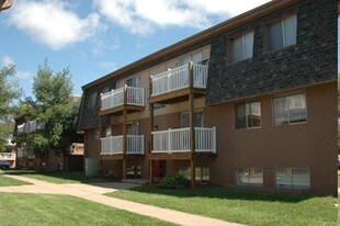 Riverbend Apartments