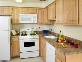Forest Station Apartamentos